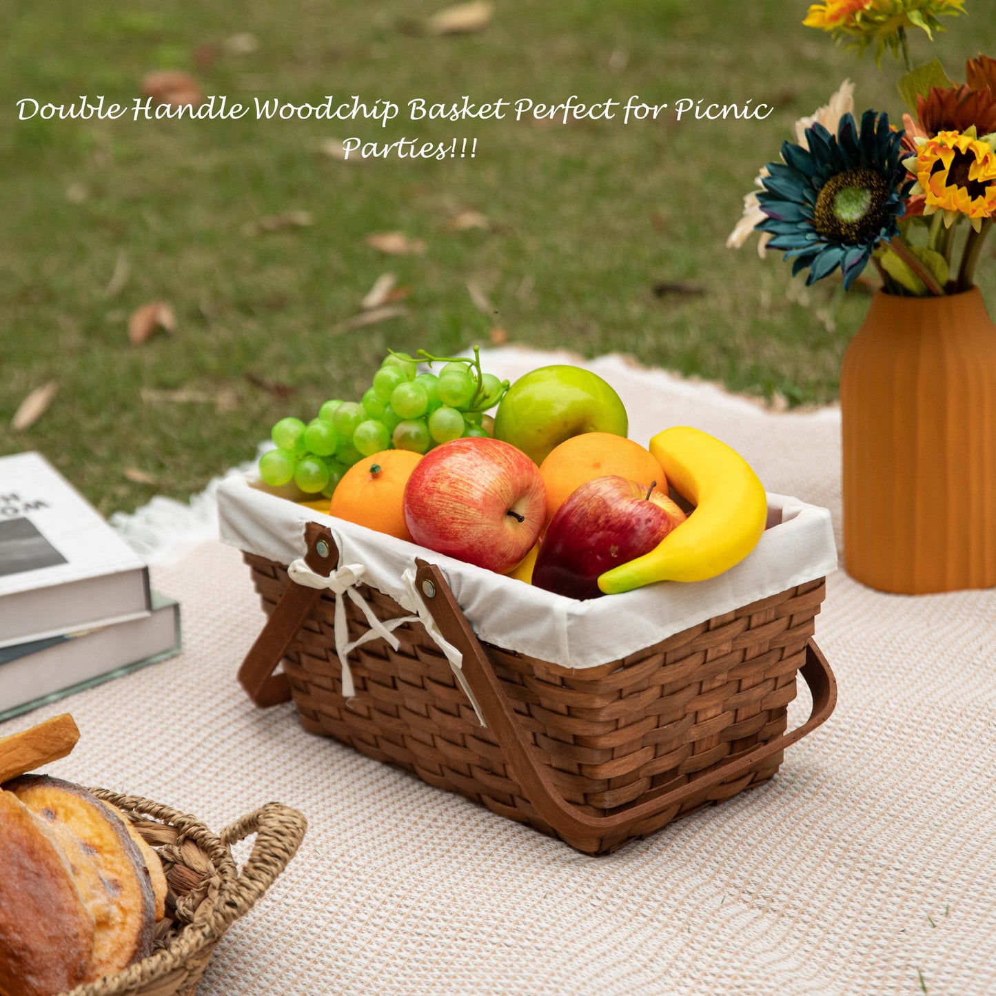 Double Handle Woodchip Basket with Liner: White / Medium