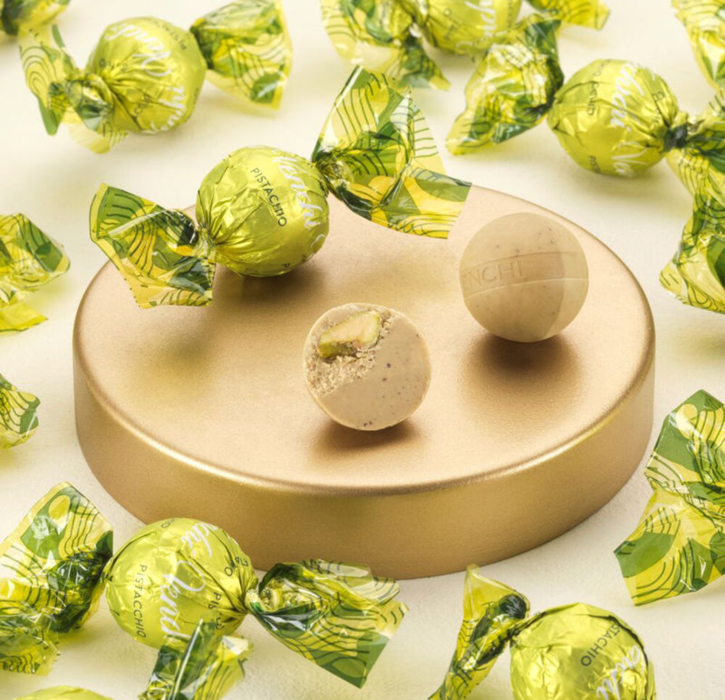 Salted Pistachio Crunchy Chocolate Pearls - Italian Gourmet