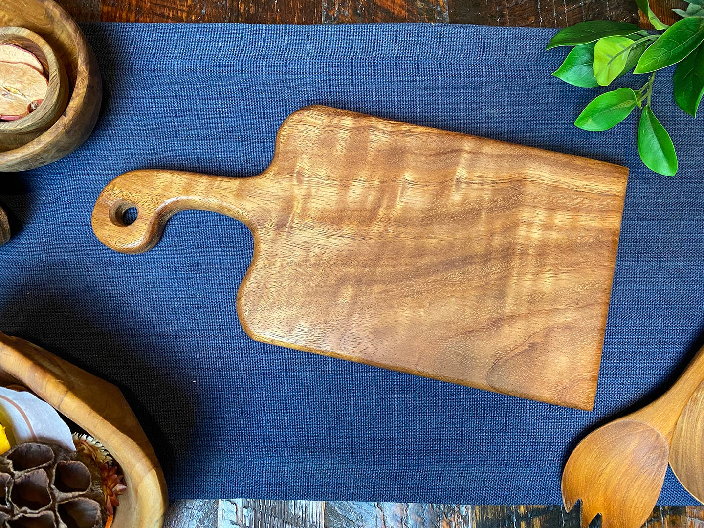 Premium, All Dark Grain, Small Handled Charcuterie Board