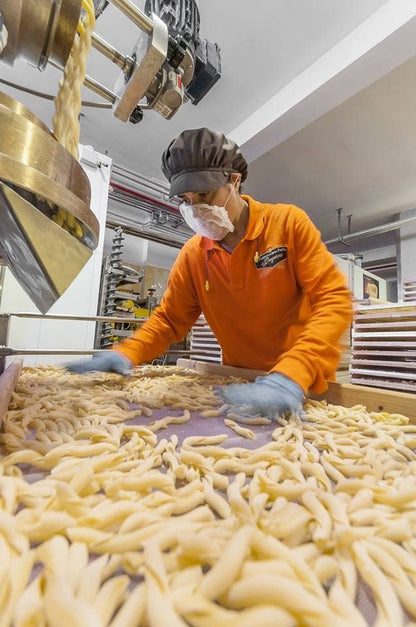 Bucatini by La Fabbrica della Pasta