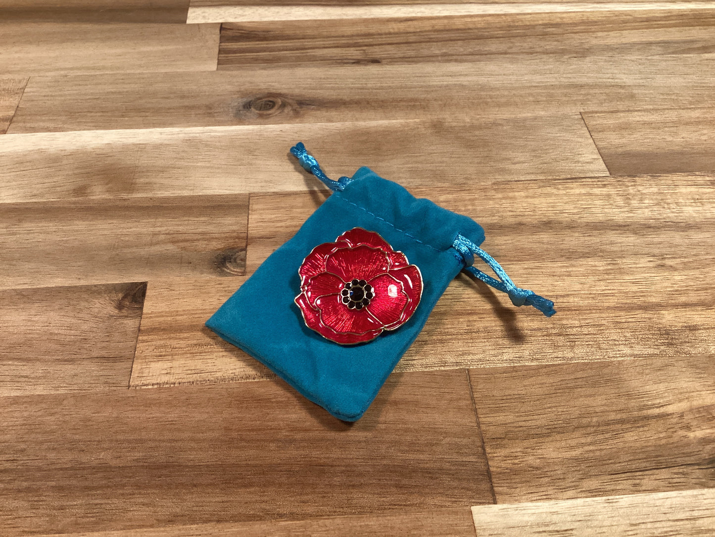 Red Poppy Pin