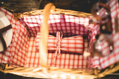 Piccadilly Romantic Picnic Basket for 2 with Picnic Set: Red & White Plaid Pattern