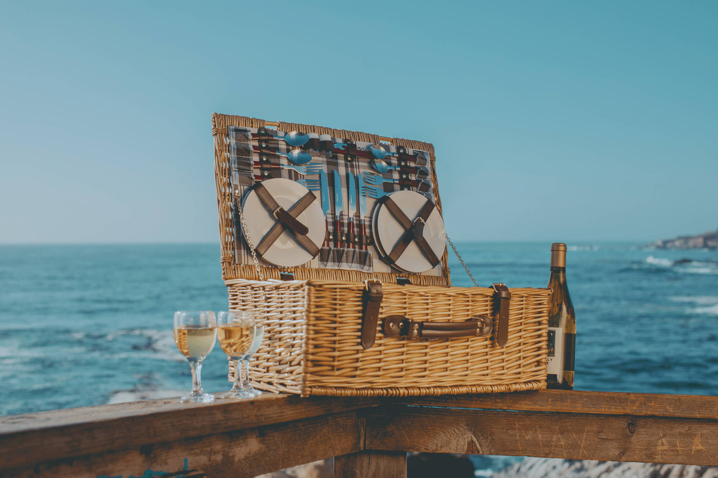 Newbury Picnic Basket - Core: Navy Blue & Burgundy Plaid Pattern