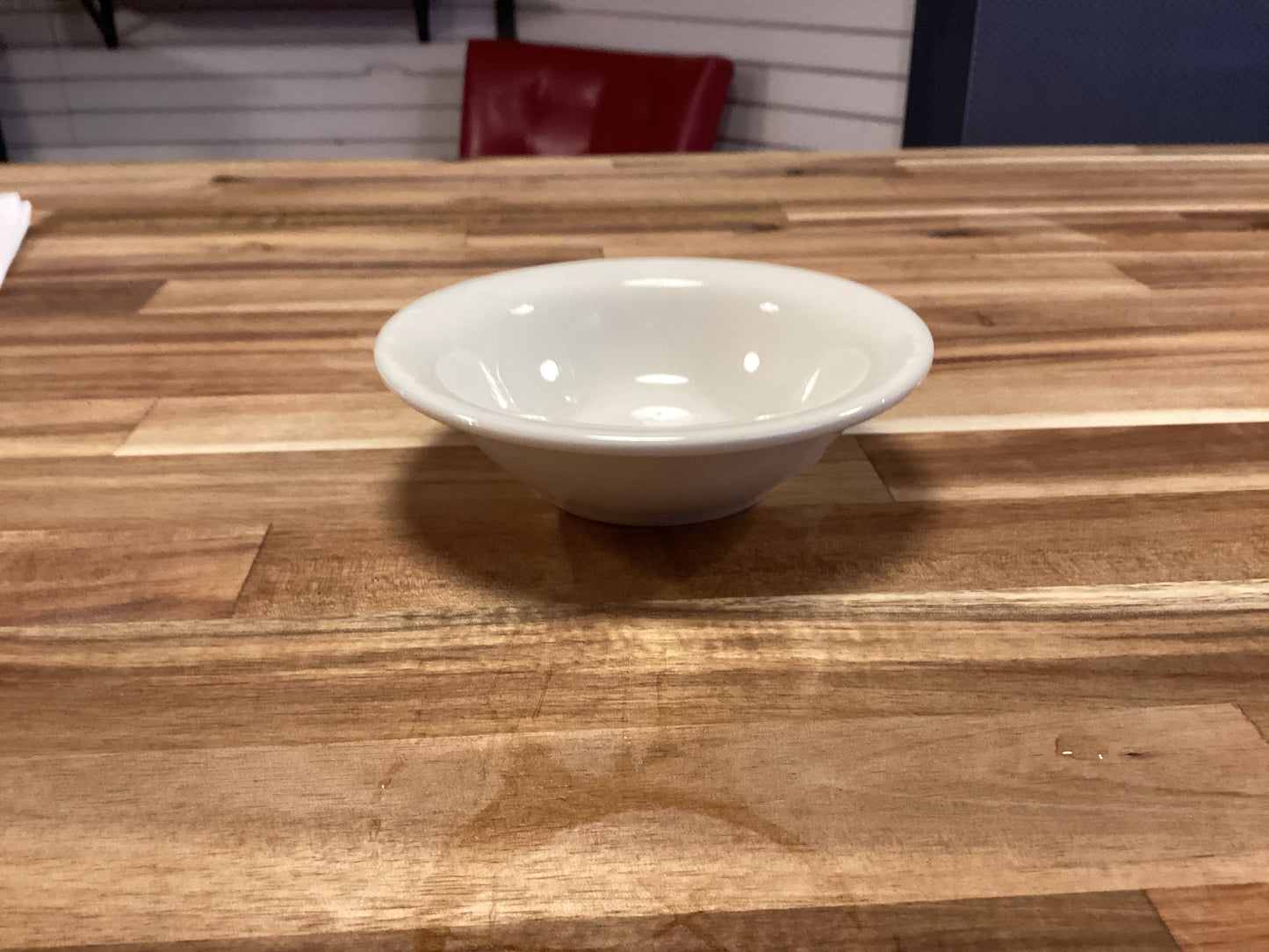 Dish 3-1/2” oz 4”round ceramic white