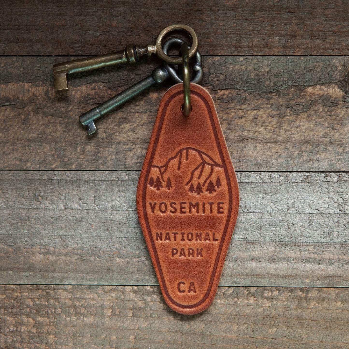 Yosemite National Park Leather Keychain Motel Style